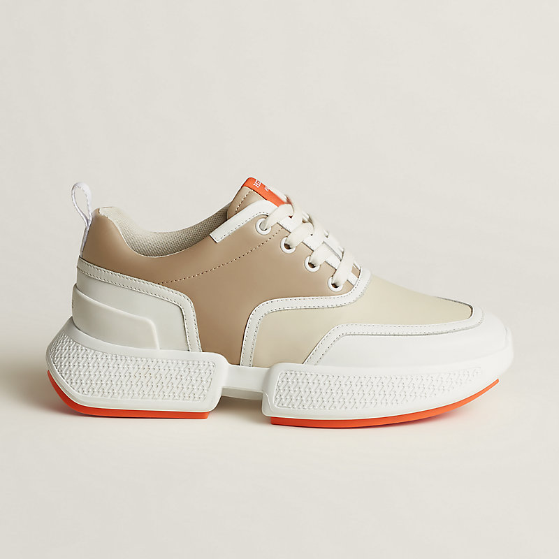 giga-sneaker--231009Z T8-worn-